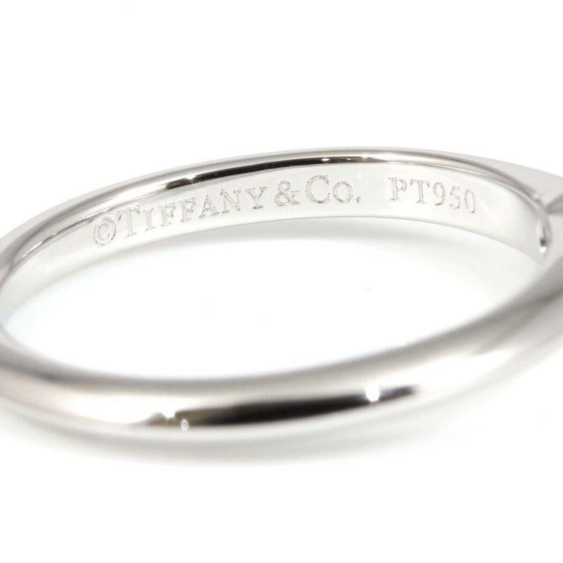 Women's TIFFANY & Co. Platinum .35ct Diamond Engagement Ring 4 For Sale