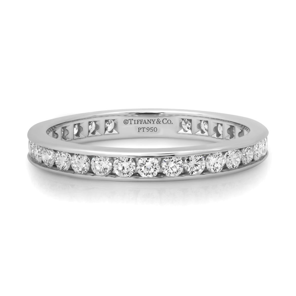 TIFFANY & Co. Platinum 3mm Full Circle Diamond Wedding Band Ring 10.5

Metal: Platinum
Size: 10.5
Band Width: 3mm
Weight: 5.0 grams
Diamond: round brilliant diamonds, carat total weight 1.21 
Hallmark: ©TIFFANY&CO. PT950
Condition: Brand new, never