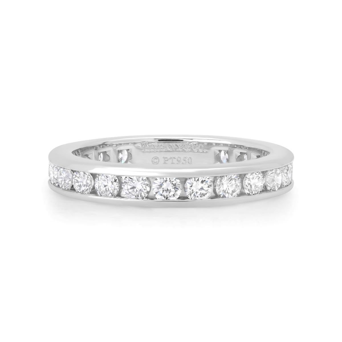 TIFFANY & Co. Anneau de mariage en platine 3mm avec diamant en forme de cercle complet 4.5 Pour femmes en vente