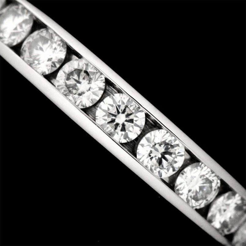 TIFFANY & Co. Platinum 3mm Half Circle Diamond Wedding Band Ring 4 In Excellent Condition For Sale In Los Angeles, CA