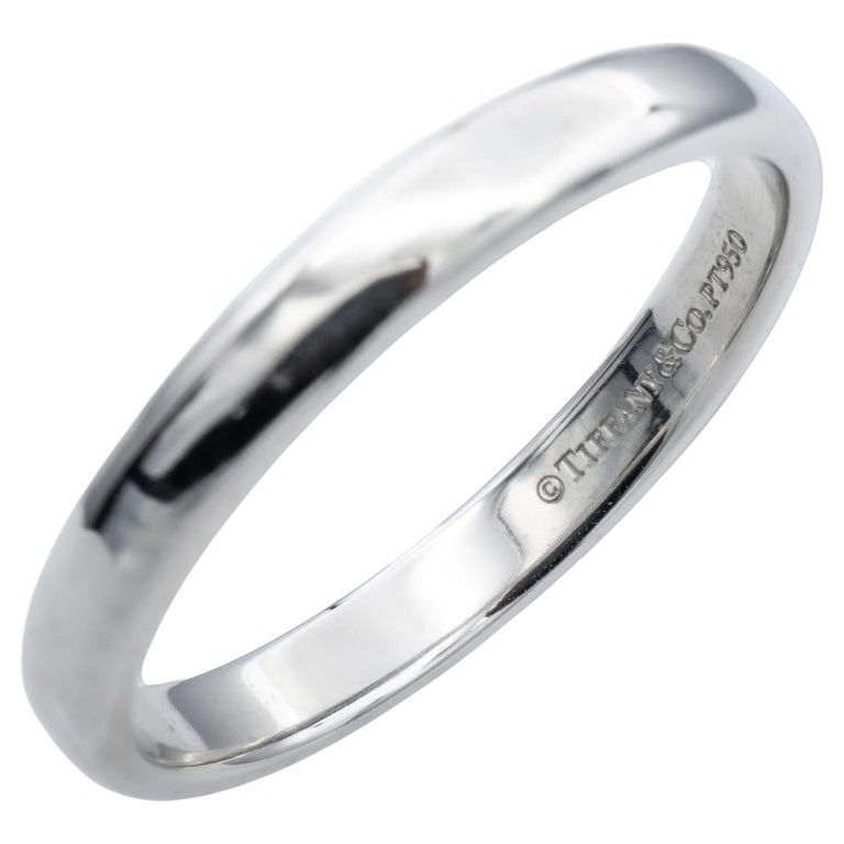 Tiffany and Co. Platinum Men's Wedding Band Ring Comfort-Fit at 1stDibs