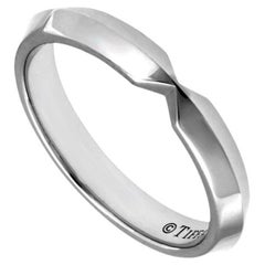 TIFFANY & Co. Bague à anneau étroit en platine 3 mm, taille 8,5