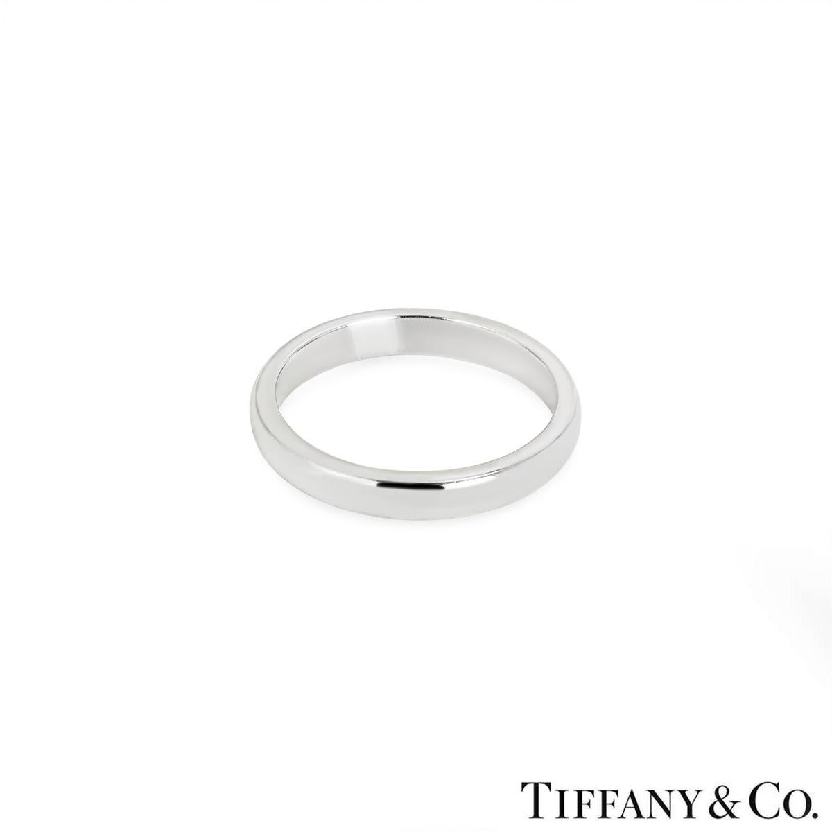 Tiffany & Co. Platinum 3mm Tiffany Forever Wedding Ring In Excellent Condition For Sale In London, GB