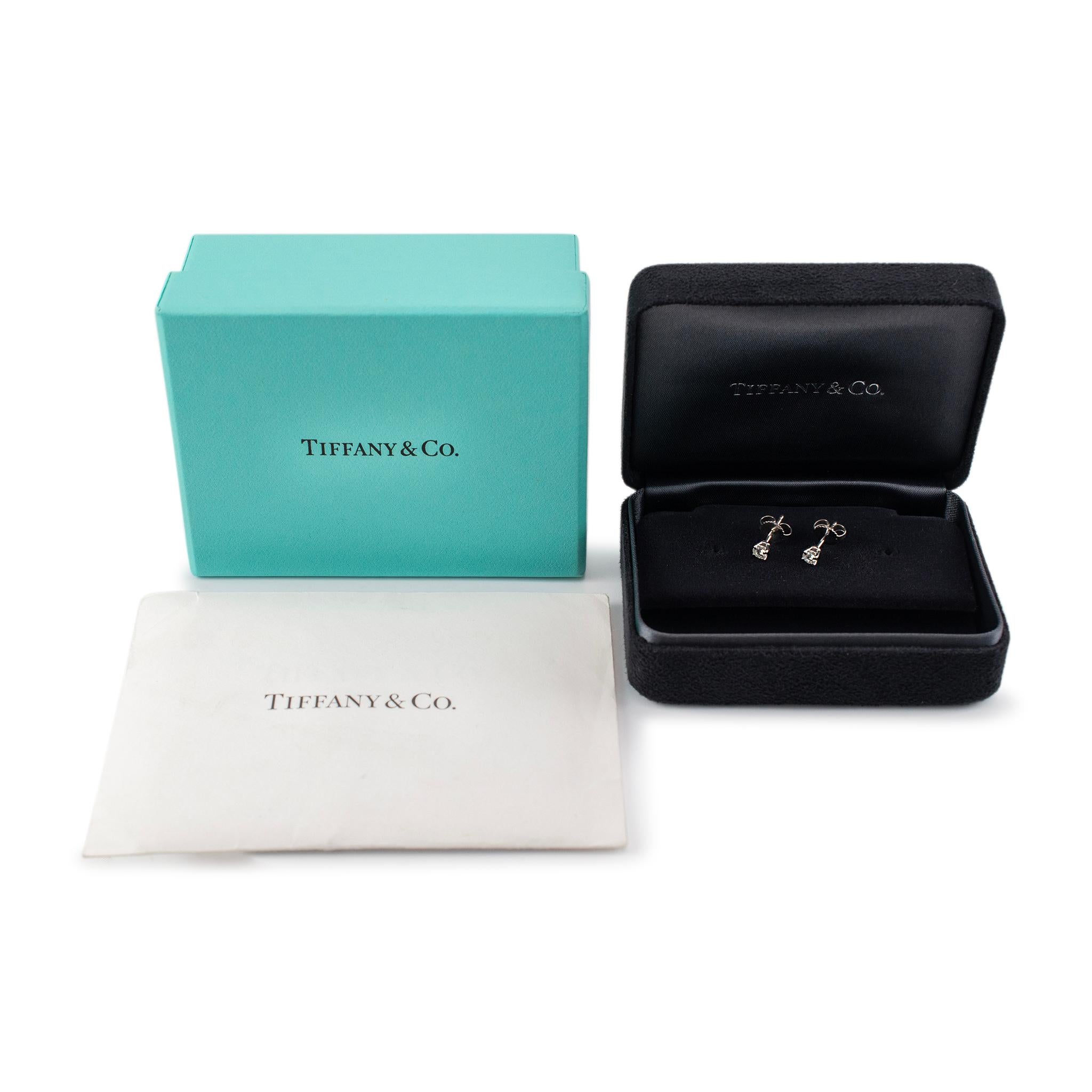 Tiffany & Co. Platin 4-Zinken Solitär 0,27 Karat Diamant-Ohrstecker 2