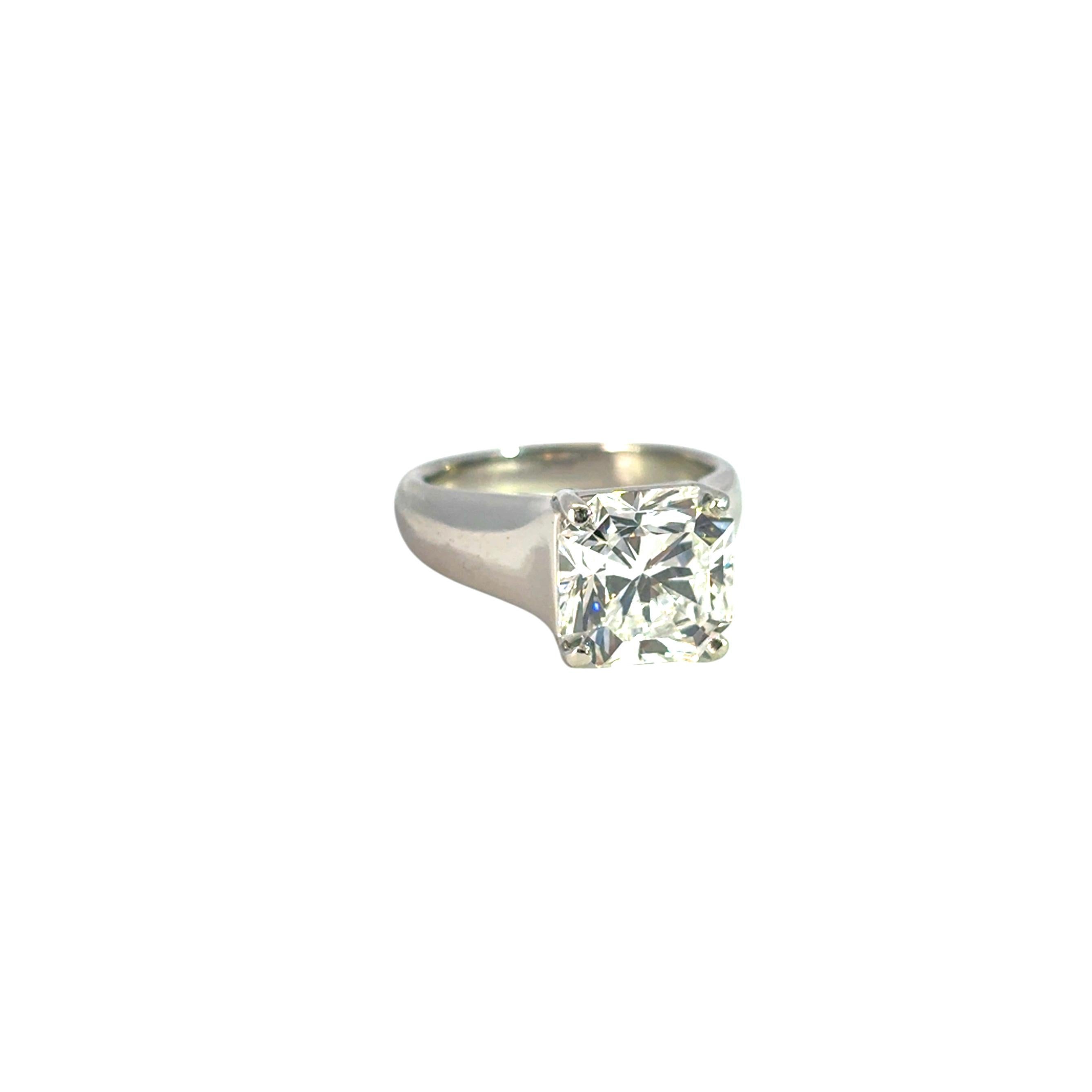Radiant Cut Tiffany & Co. Platinum 4.30ct Natural Radiant Lucida Diamond Engagement Ring For Sale