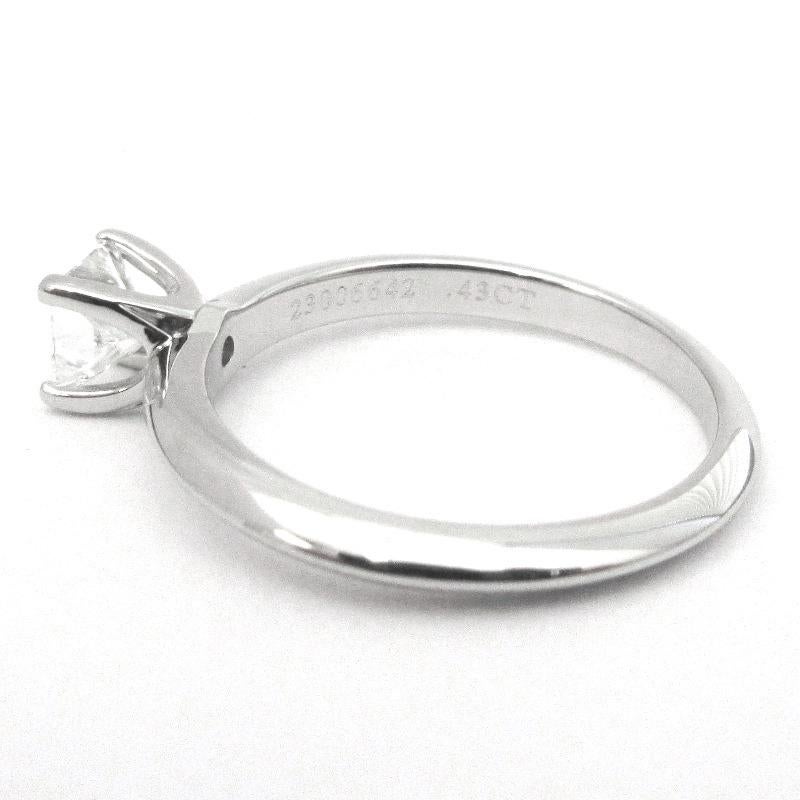 TIFFANY & Co. Platinum .43ct Princess Cut Diamond Engagement Ring 5 For Sale 2