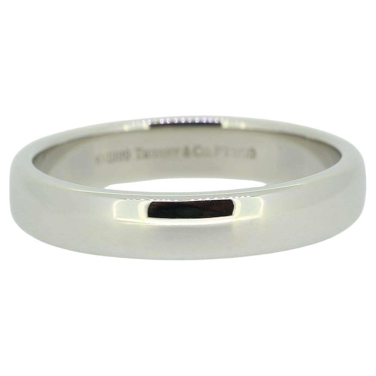 Tiffany & Co. Platinum 4mm Band Ring Size T 1/2 (62) For Sale