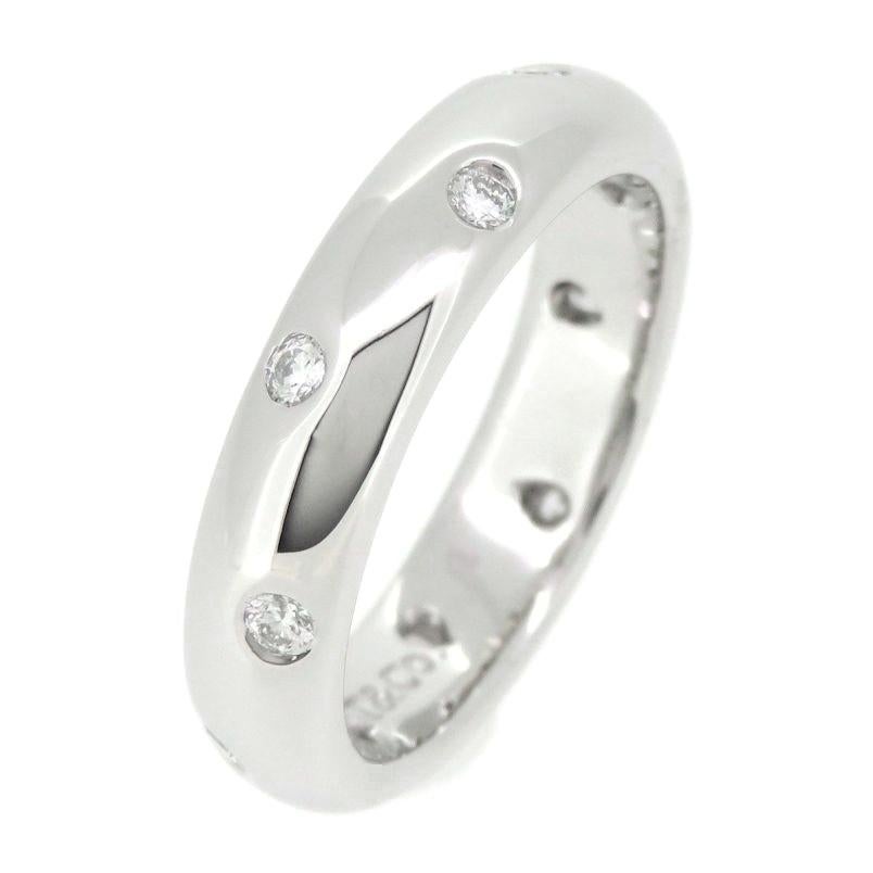 TIFFANY & Co. Bague à anneau en platine avec diamants Etoile de 4 mm 5

 Métal : Platine
 Taille : 5 
 Largeur de la bande : 4mm
 Poids : 6,60 grammes 
 Diamant : Dix diamants ronds de taille brillant, poids total de 0,22 carat.
 Poinçon : AT&T.