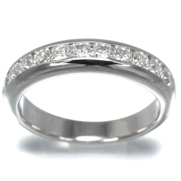 TIFFANY & Co. Anillo de platino con diamantes lúcidos de medio círculo de 4 mm 5 Corte cuadrado en venta