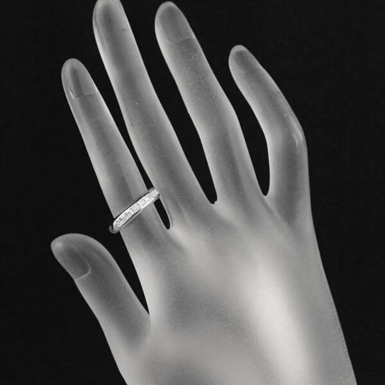 TIFFANY & Co. Anillo de platino con diamantes lúcidos de medio círculo de 4 mm 5 en venta 1