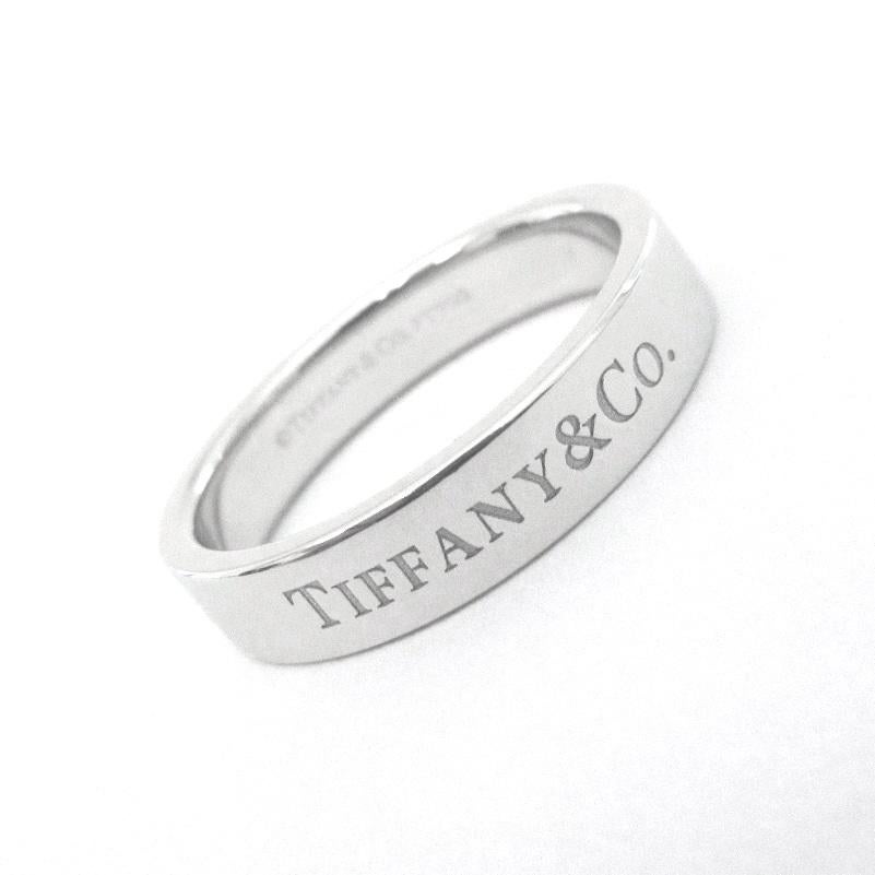 TIFFANY & Co. Platinum 4mm Wedding Band Ring 7

 Metal: Platinum 
 Size: 7 
 Band Width: 4mm
 Weight: 7.60 grams
 Hallmark: ©TIFFANY&CO. PT950
 Condition: Excellent condition, like new 

Authenticity Guaranteed