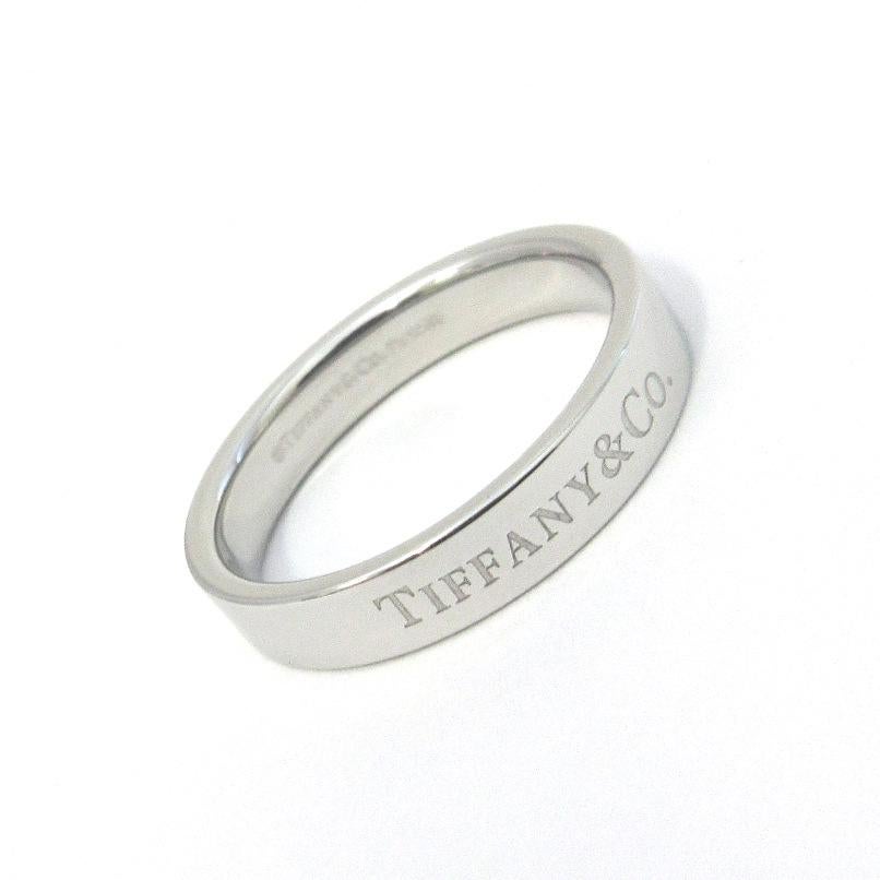 TIFFANY & Co. Platinum 4mm Wedding Band Ring 8.5

Metal: Platinum
Size: 8.5
Band Width: 4mm
Weight: 7.90 grams
Hallmark: ©TIFFANY&Co. Pt950 
Condition: Excellent condition, like new

Authenticity Guaranteed