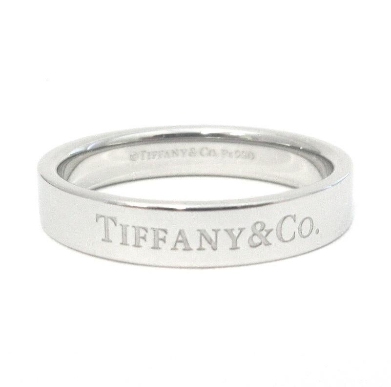 TIFFANY & Co. Platinum 4mm Wedding Band Ring 8.5 For Sale 1