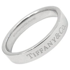 TIFFANY & Co. Anneau de mariage en platine 4mm 8.5
