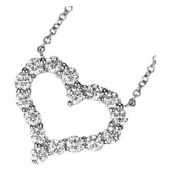 TIFFANY & Co. Collar Colgante Corazón Platino .54ct Diamantes