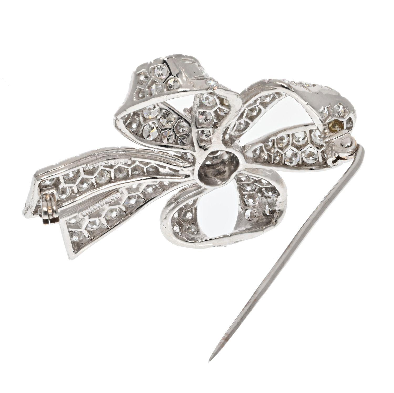 Modern Tiffany & Co. Platinum 6.00 Carat Diamond Bow Ribbon Ladies Brooch