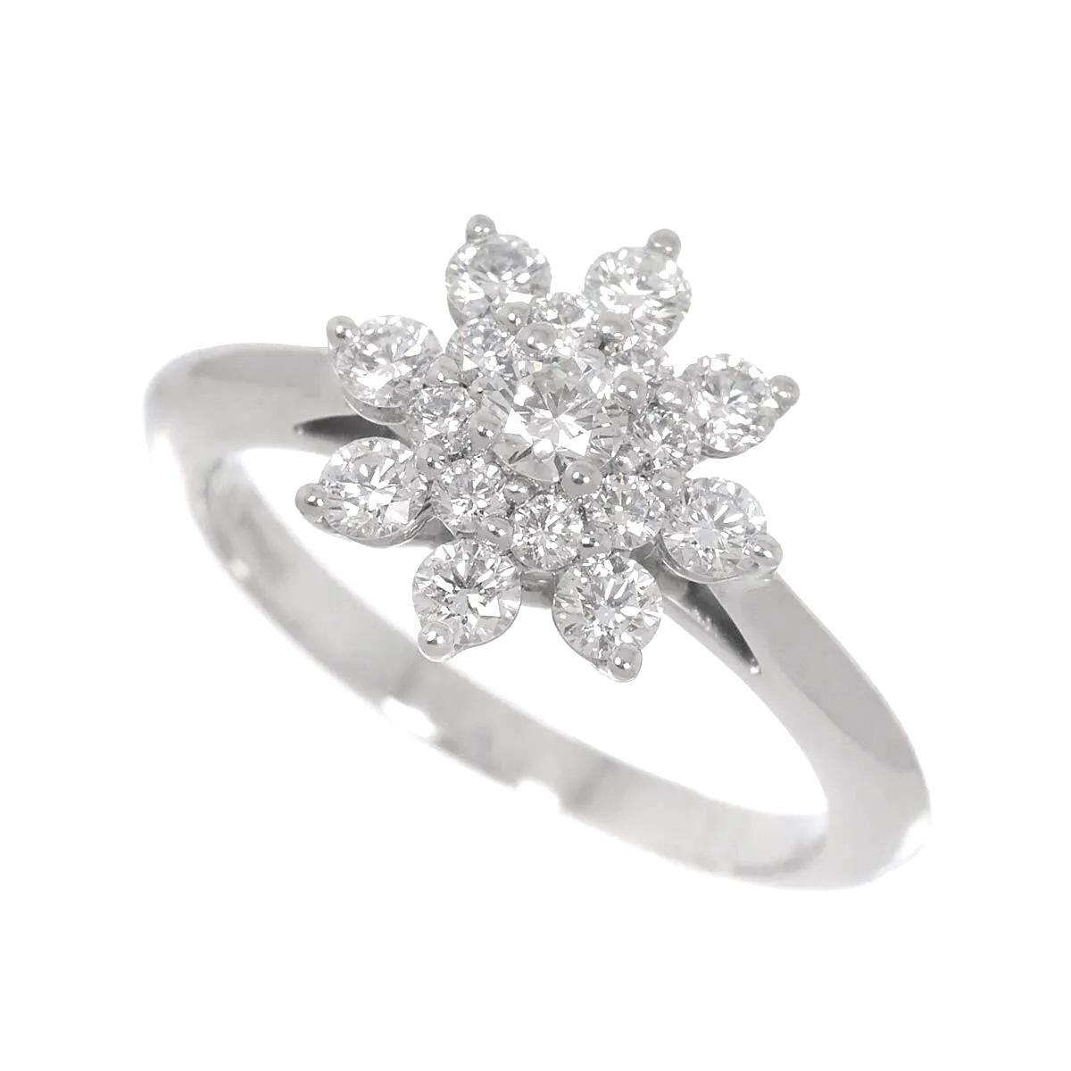 TIFFANY & Co. Platinum .60ct Diamond Flower Ring 5 In Excellent Condition In Los Angeles, CA