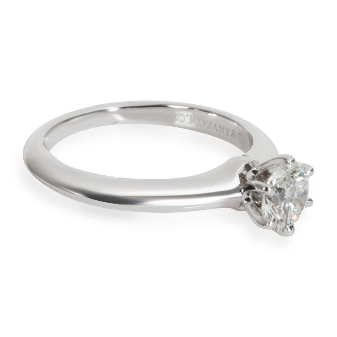 TIFFANY & Co. Platin .65 Karat Diamant Verlobungsring 6 im Zustand „Hervorragend“ im Angebot in Los Angeles, CA