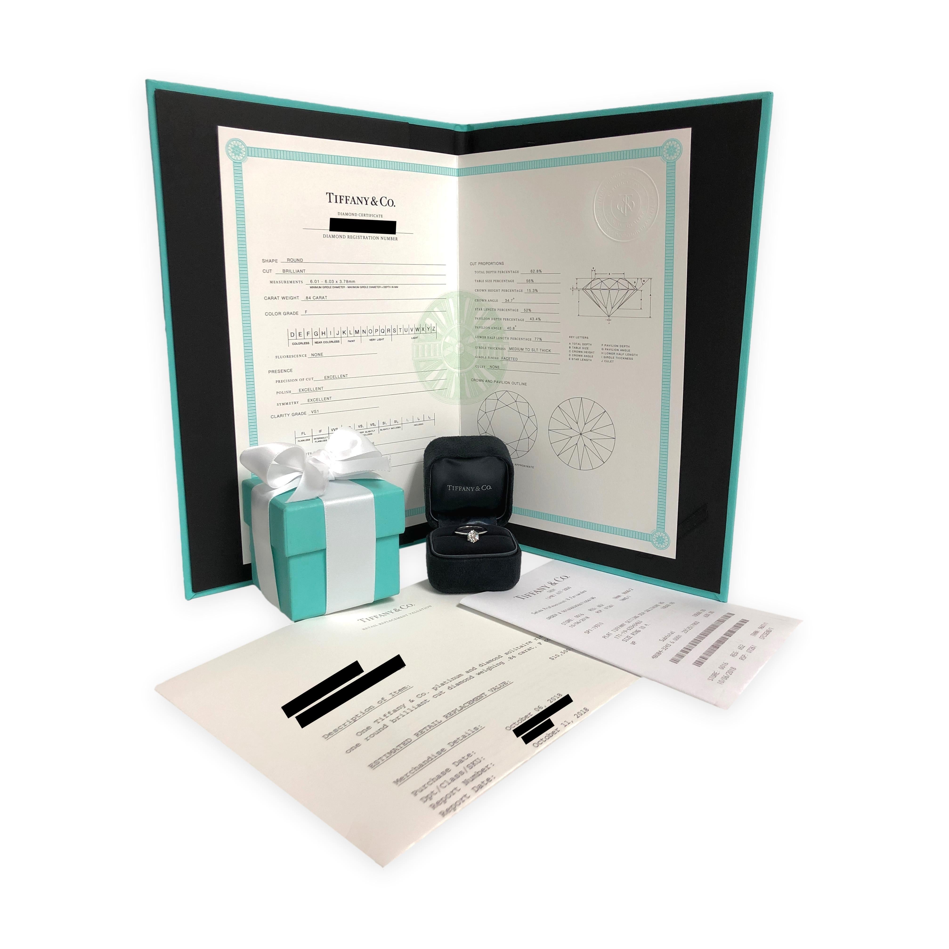 Tiffany & Co. Bague de fiançailles solitaire en platine avec diamant rond de 0,84 ct F VS1 en vente 2