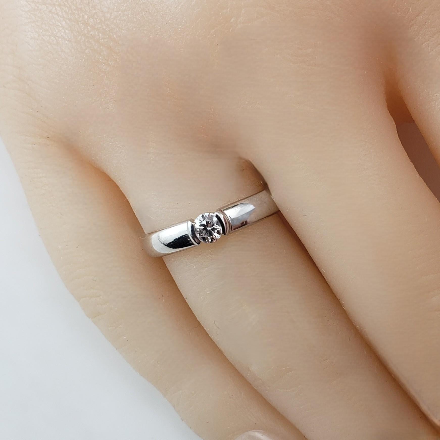 Tiffany & Co. Platinum and Diamond Engagement Ring Size 6 #21888 in vendita 3