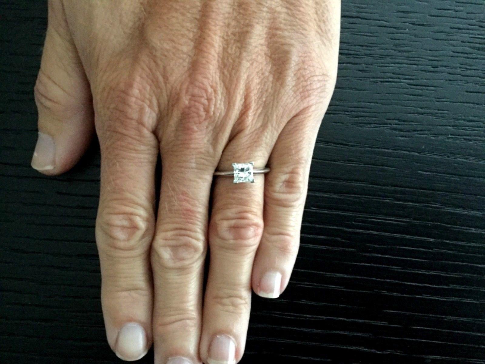 Tiffany & Co. Platinum and Diamond Princess Cut Engagement Ring 1.07 Carat F VS1 1