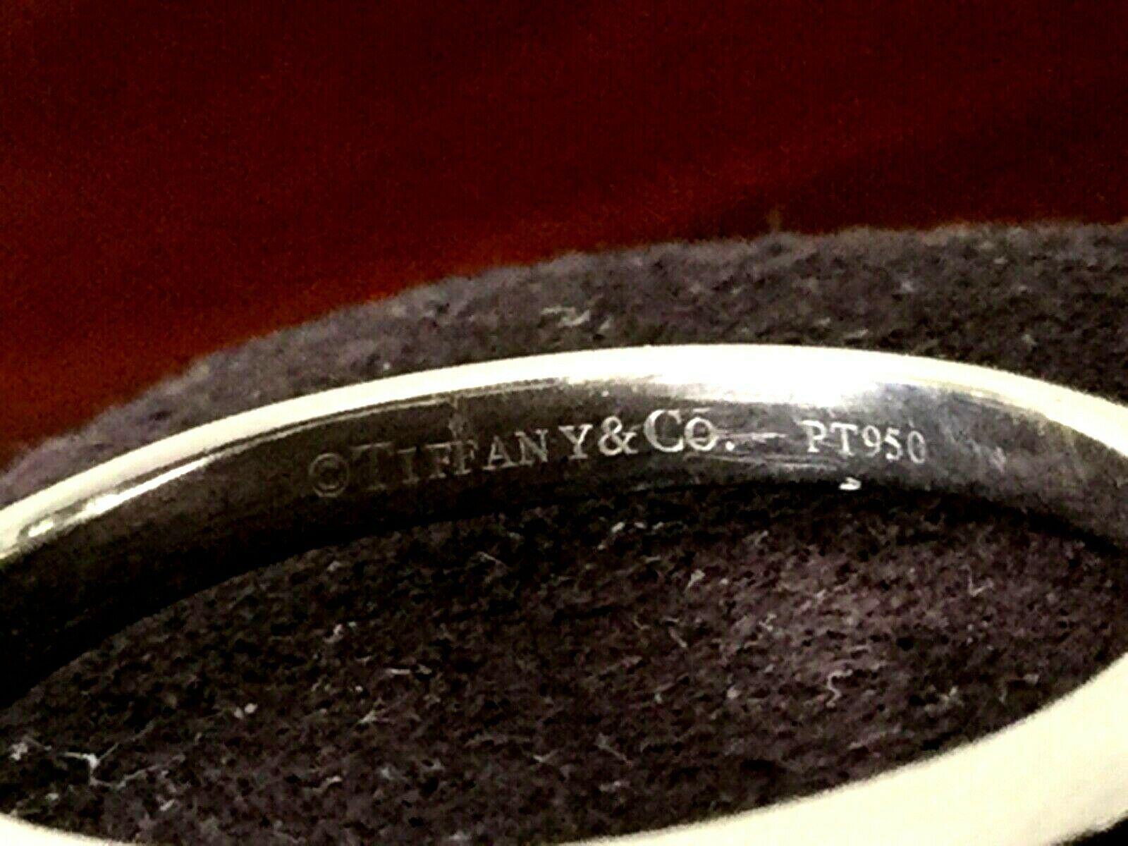Tiffany & Co. Platinum and Diamond Princess Cut Ring 1.26 Carat F VS1 6