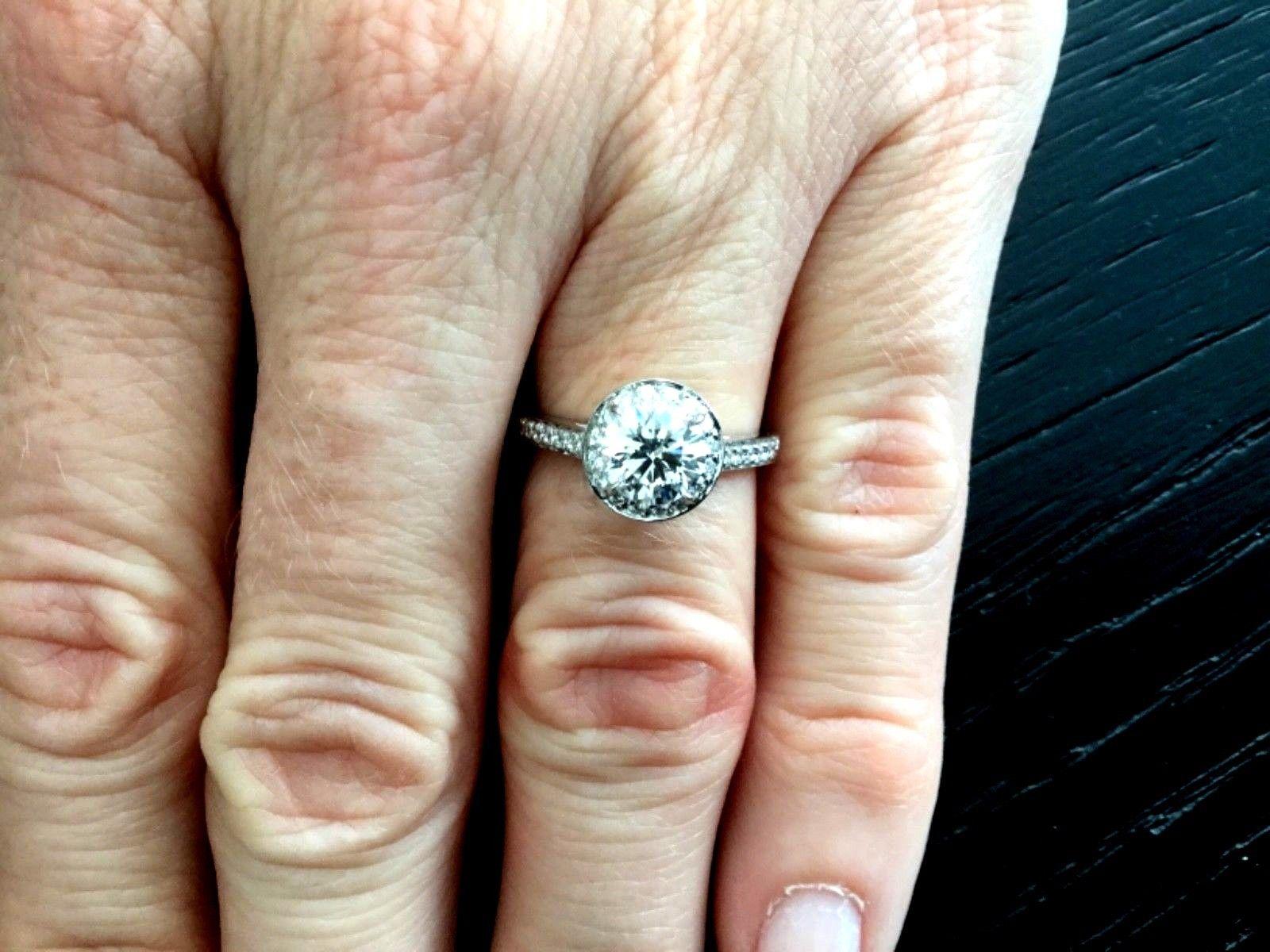 Round Cut Tiffany & Co. Platinum and Diamond Round Engagement Ring 1.29 Carat