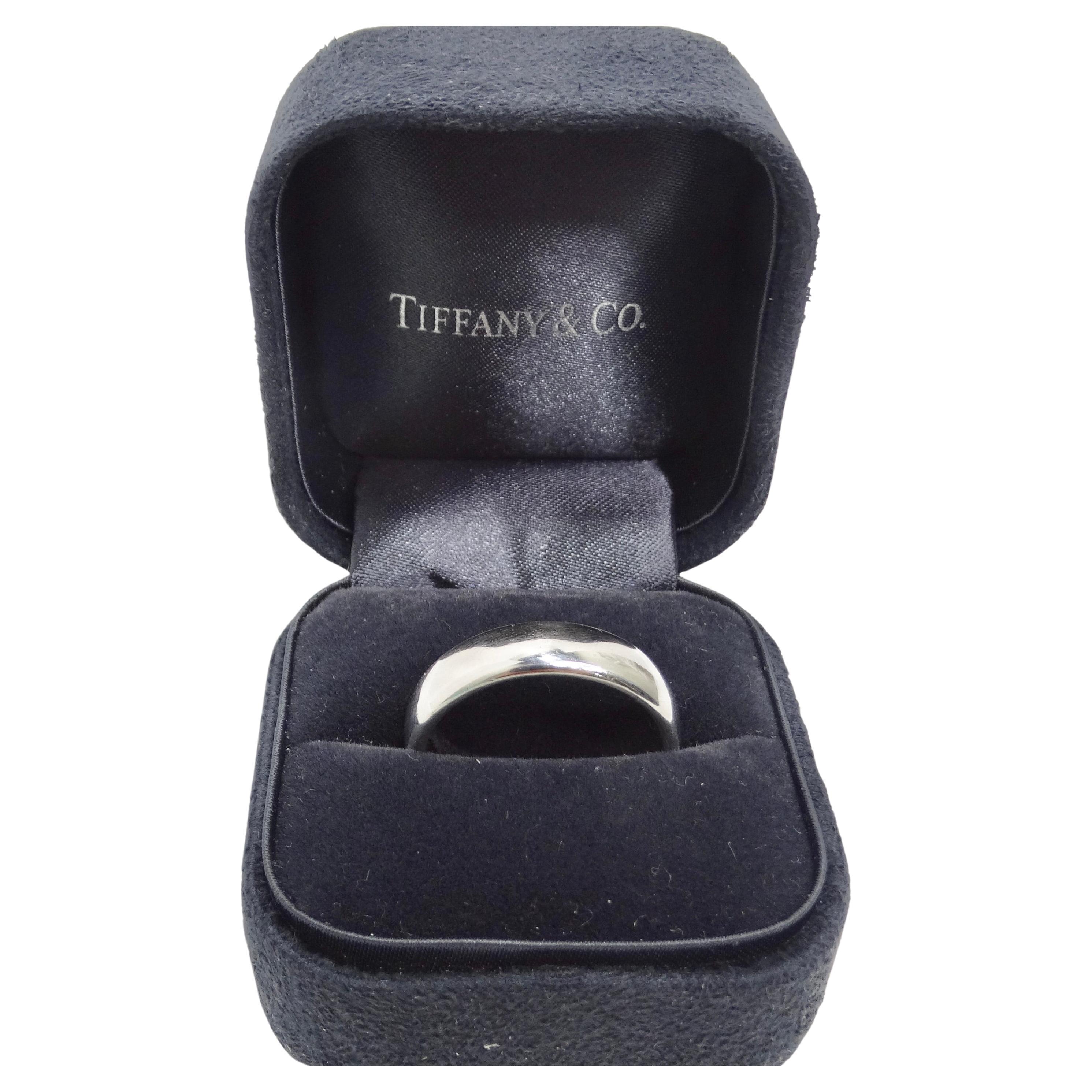 Tiffany & Co Platinum Cigar Bend Ring (bague en forme de cigare en platine) en vente