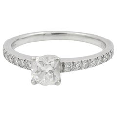 TIFFANY & Co. Anillo de compromiso de platino con diamante talla cojín de 0,55 ct 5,5