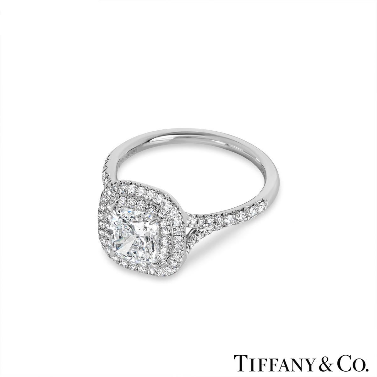 Tiffany & Co. Platinum Cushion Cut Diamond Soleste Ring 1.55ct G/VS1 In Excellent Condition For Sale In London, GB