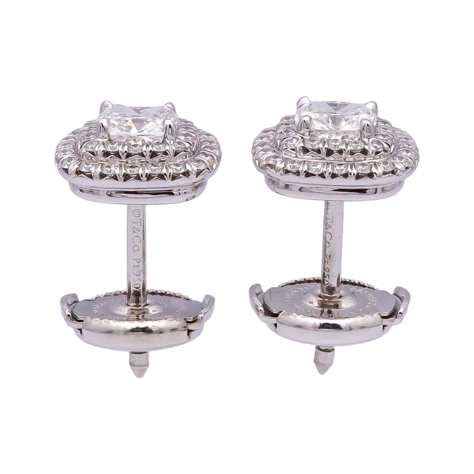 Tiffany & Co. Platinum Cushion Double Soleste 0.95ct TW Stud Earrings HVVS1 In Good Condition In New York, NY