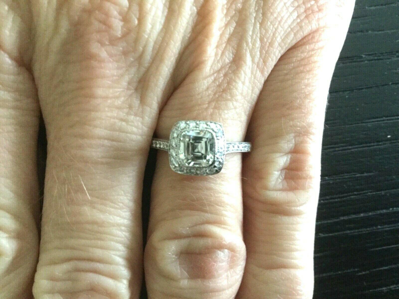 Women's Tiffany & Co. Platinum Diamond 1.02 Carat Legacy Engagement Ring G VS1