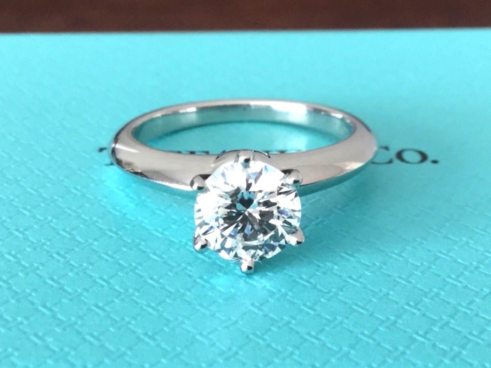 Tiffany & Co. Platinum Diamond 1.05 Carat Round Engagement Ring H 2