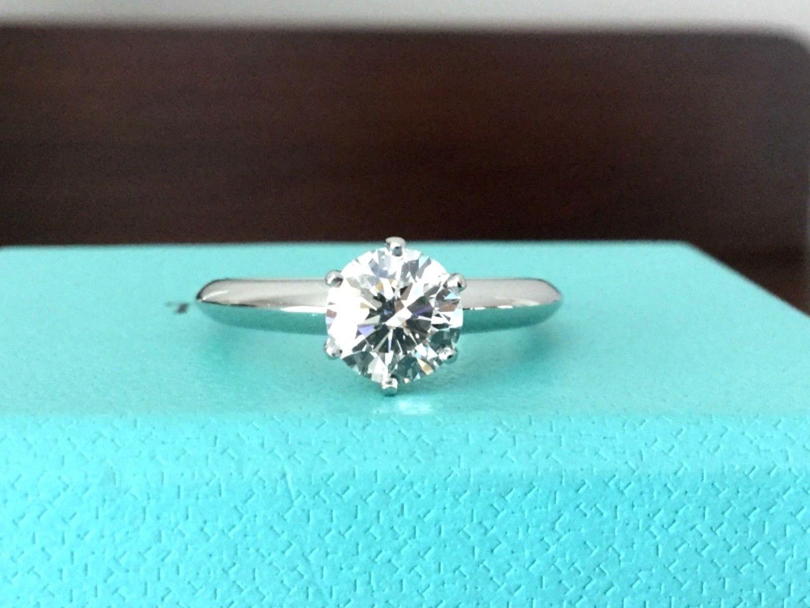 Tiffany & Co. Platinum Diamond 1.08 Carat Round Engagement Ring H VS2 2