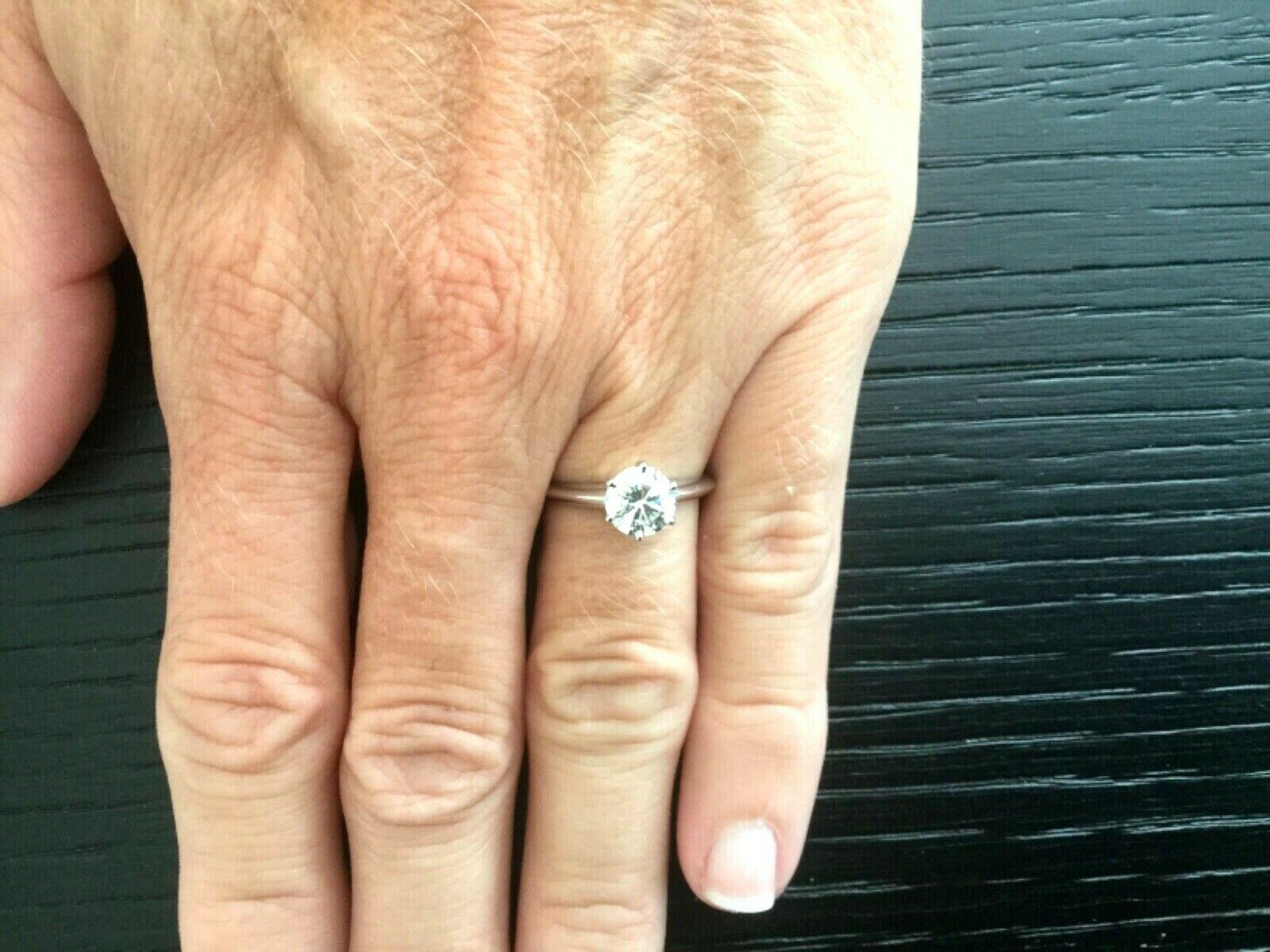 Round Cut Tiffany & Co. Platinum Diamond 1.13 Carat Round Engagement Ring I VVS1 For Sale