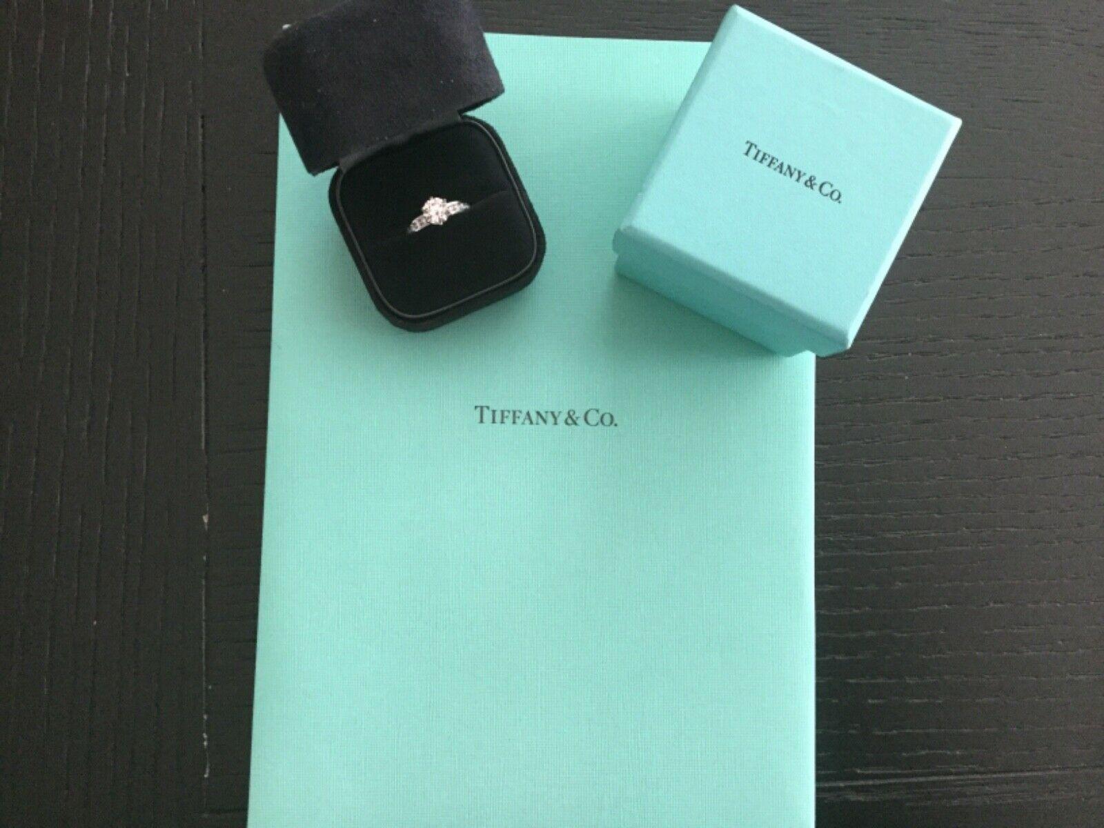 Round Cut Tiffany & Co. Platinum Diamond 1.17 Carat Round Engagement Ring G VS2