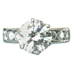 Tiffany & Co. Platinum Diamond 1.17 Carat Round Engagement Ring G VS2