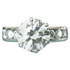Tiffany & Co. Platinum Diamond 1.76 Carat Round Engagement Ring H VS2