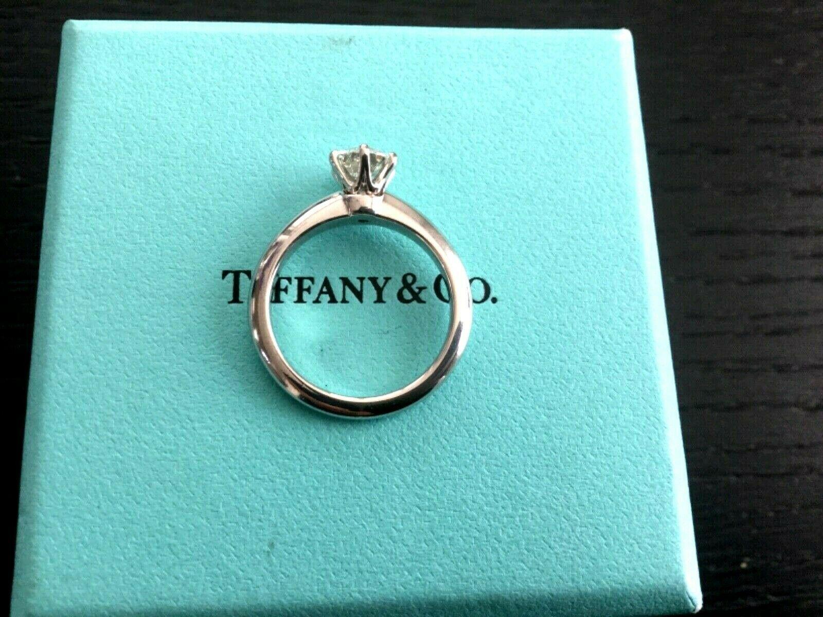 Tiffany & Co. Platinum Diamond .80 Carat Round Engagement Ring H VS2 For Sale 3