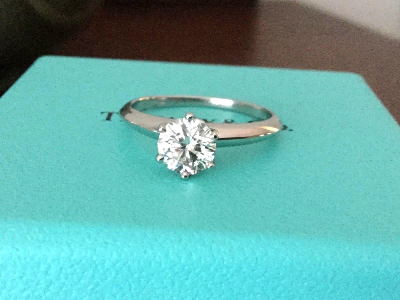 Round Cut Tiffany & Co. Platinum Diamond .90 Carat Round Engagement Ring I VVS2