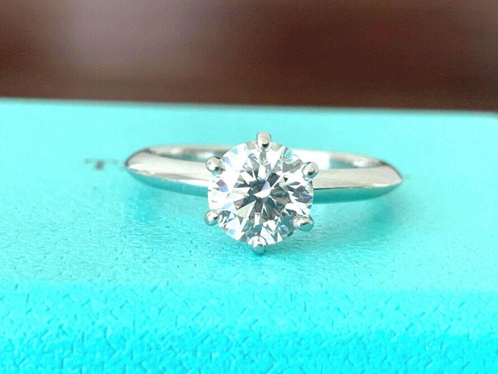 Tiffany & Co. Platinum Diamond .92 Carat Round Ring G VVS2 Triple Excellent Cut For Sale 1