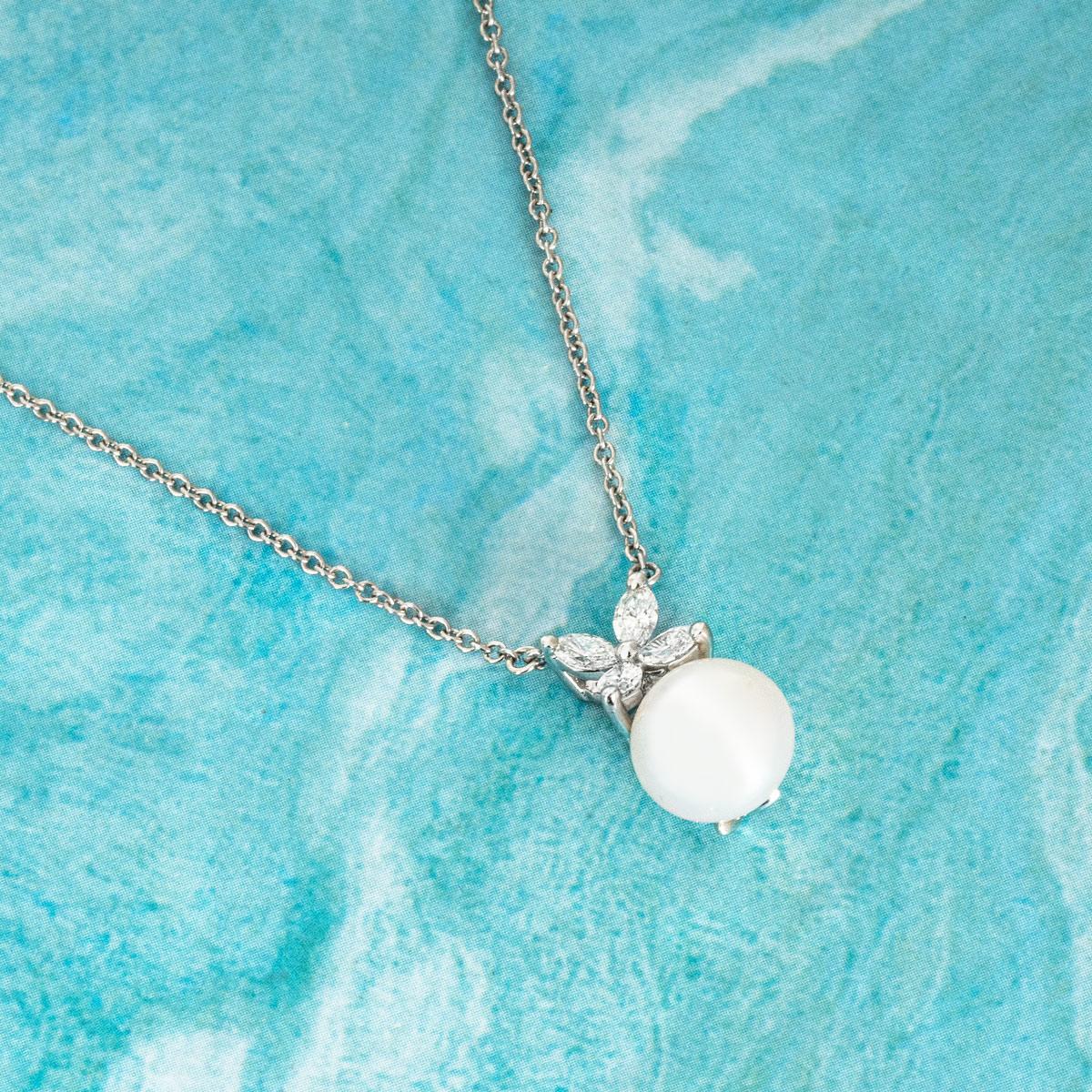 Women's or Men's Tiffany & Co. Platinum Diamond and Pearl Victoria Necklace 60008151