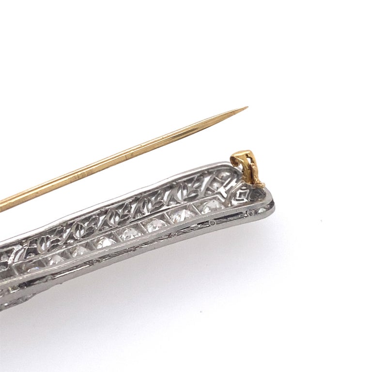 Tiffany & Co. Platinum Diamond Art Deco Bar Pin Brooch In Good Condition For Sale In New York, NY