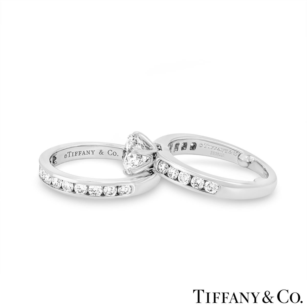 Tiffany & Co. Platinum Diamond Bridal Set 1.03ct H/VS1 In Excellent Condition For Sale In London, GB