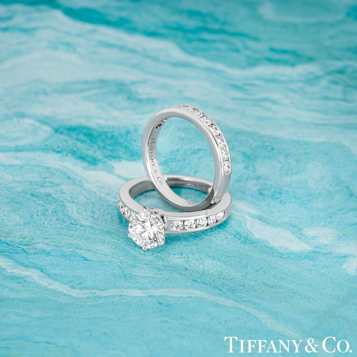 Tiffany & Co. Platinum Diamond Bridal Set 1.03ct H/VS1 For Sale 3