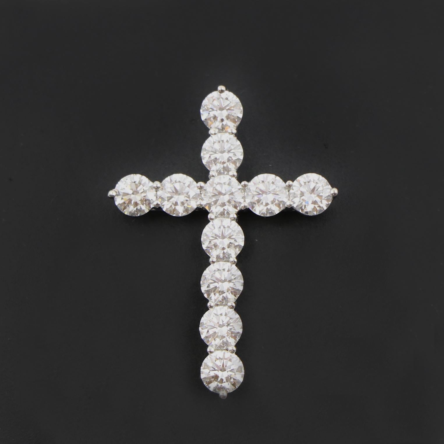 Tiffany & Co Pendentif croix en platine et diamant