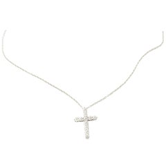 Tiffany & Co. Collier pendentif croix en platine et diamants