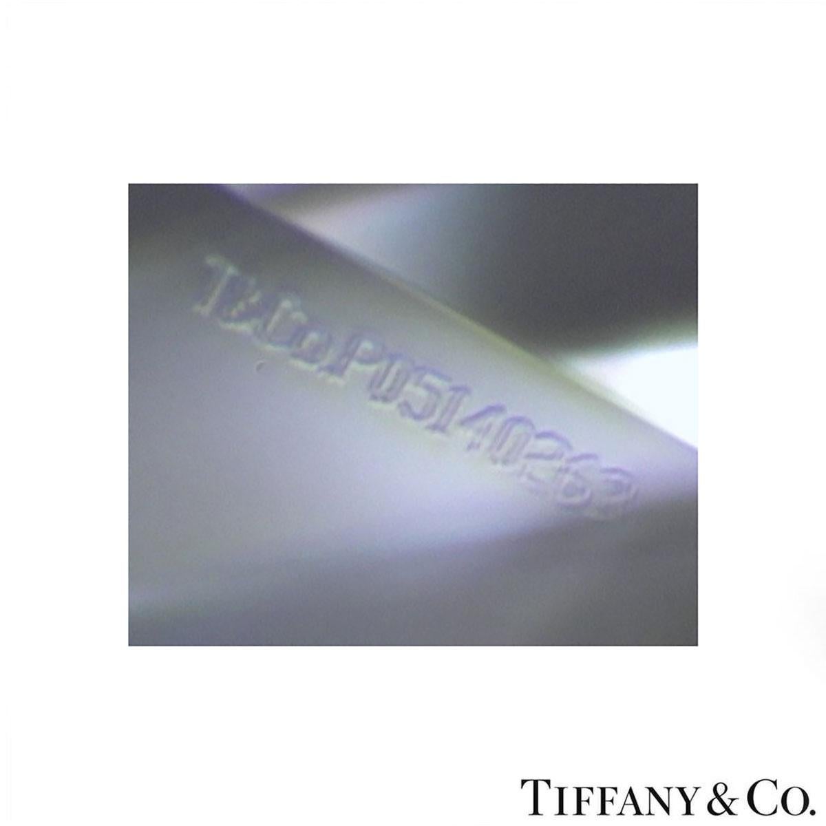 Tiffany & Co. Boucles d'oreilles pendantes en platine et diamant en vente 9