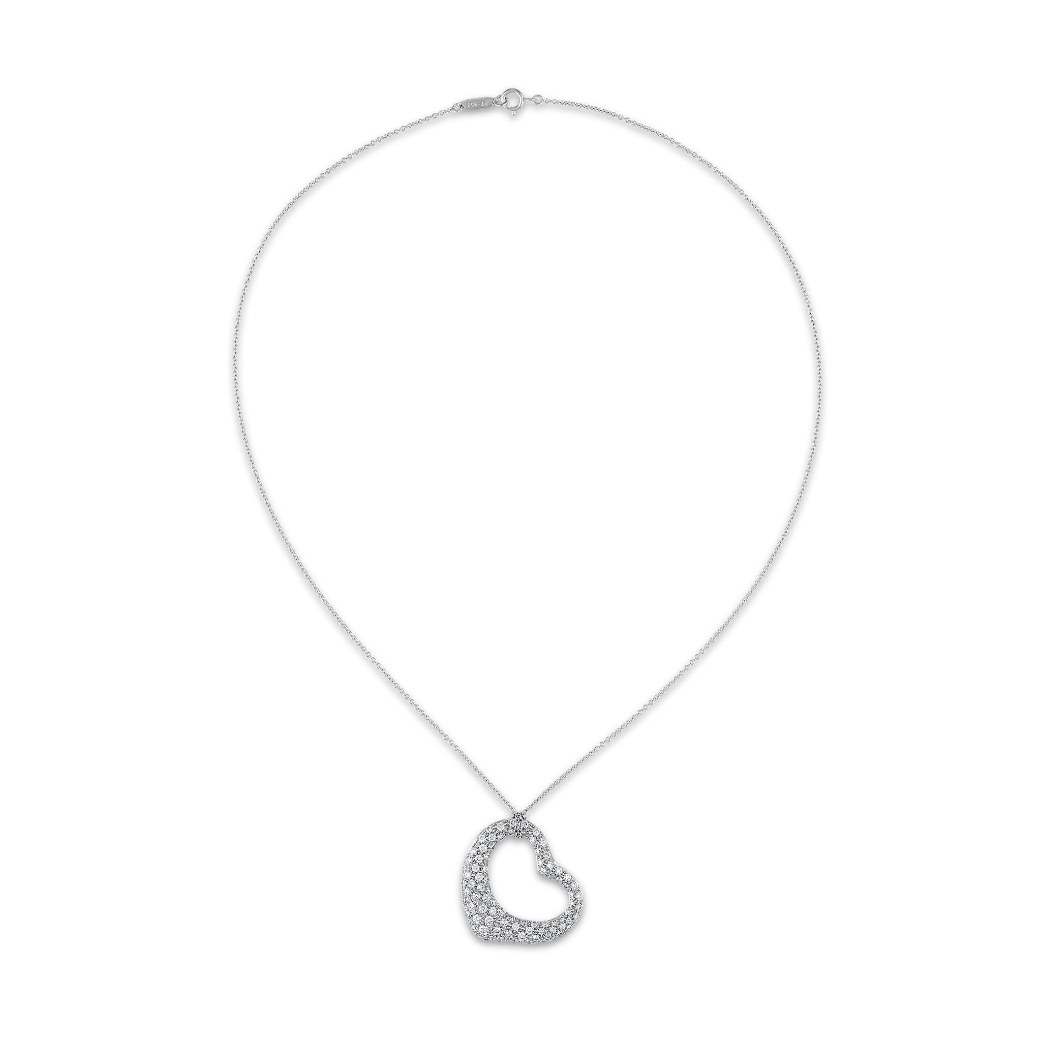 Platinum
Total Weight: 14.9 grams
Diamond: 3.40 ct twd
Chain Length: 17 inches
Heart- 23mm-L   28mm-W