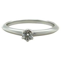Tiffany
Co. Platinum Diamond Engagement Ring 0.18ct 3.6g Tiffany
Co. Platinum Diamond Engagement Ring 0.18ct 3.6g